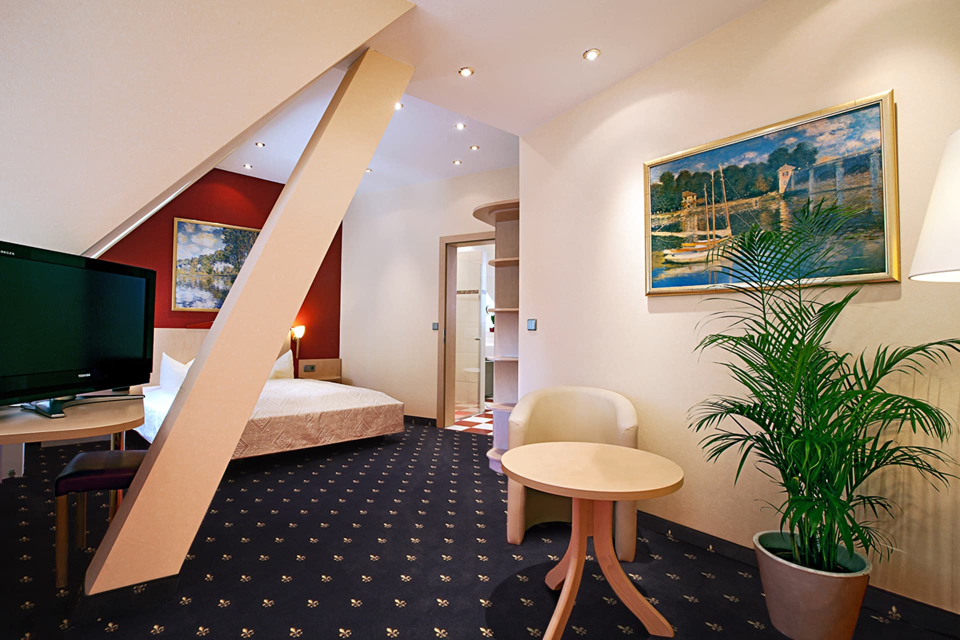 Deluxe double room with living area