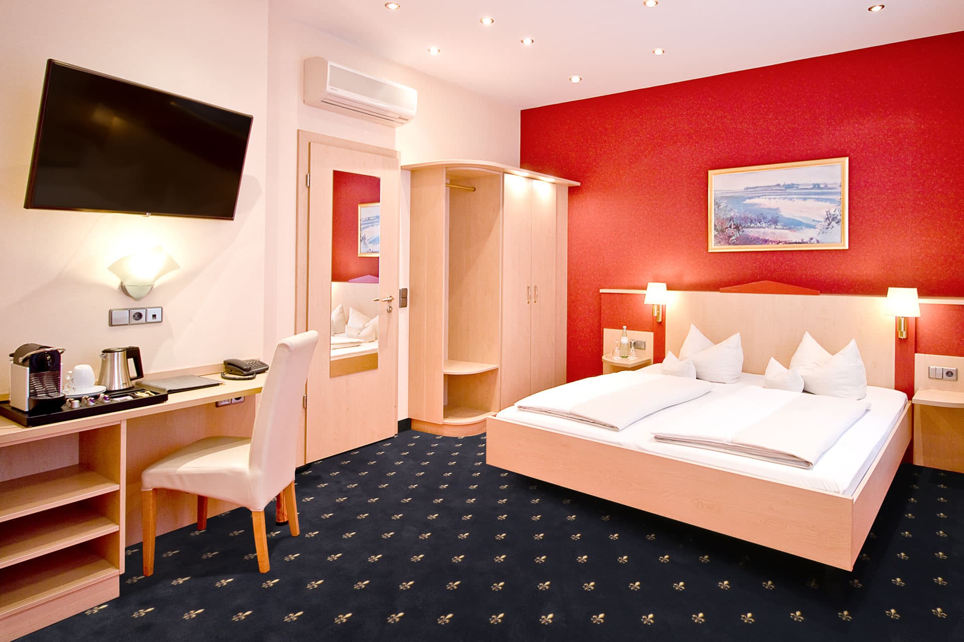 Double room with double bed